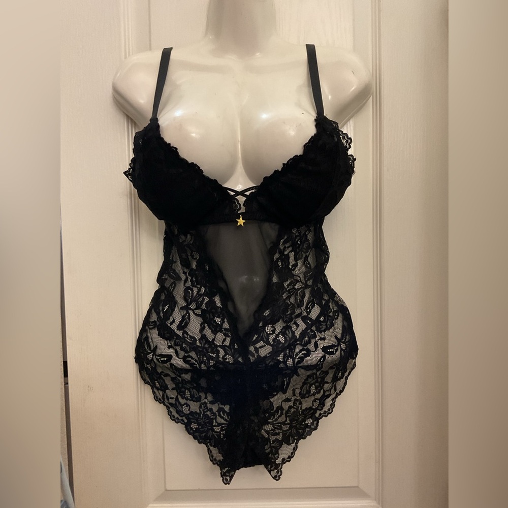 NWT Fame by Frederick’s of Hollywood Black Lace & Sheer Teddy